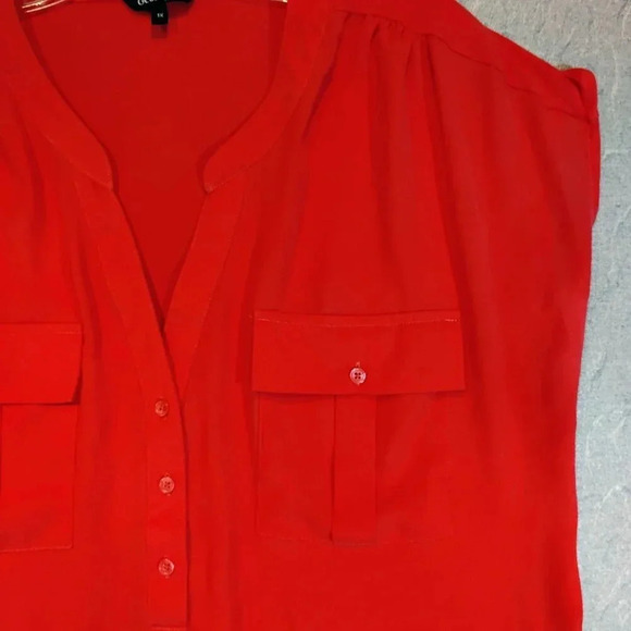 Women's George Plus Hot Salmon Sleeveless V-Neck Semi-Button Blouse in Size 1X - Picture 7 of 9